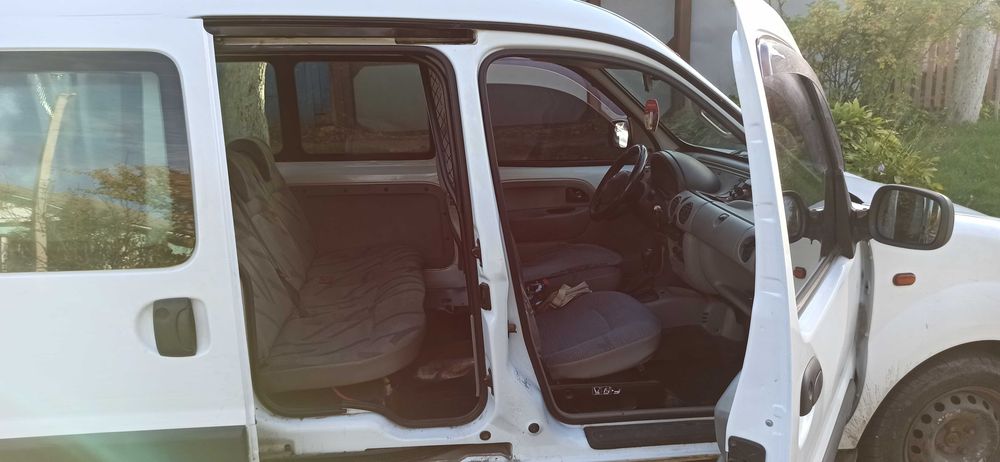 Автомобіль Renault Kangoo