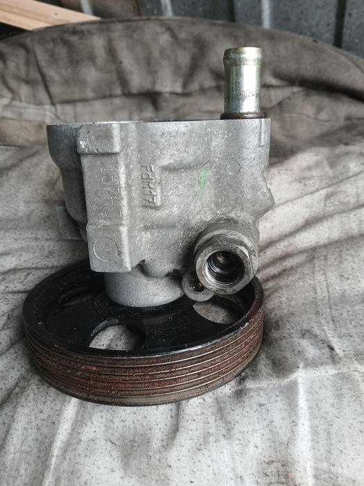 Pompa wspomagania Renault Clio 2, Megane, Trafic, Master.