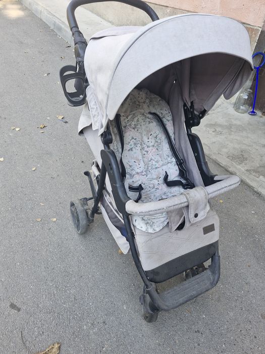 Каляска прогулка Carrello Quattro