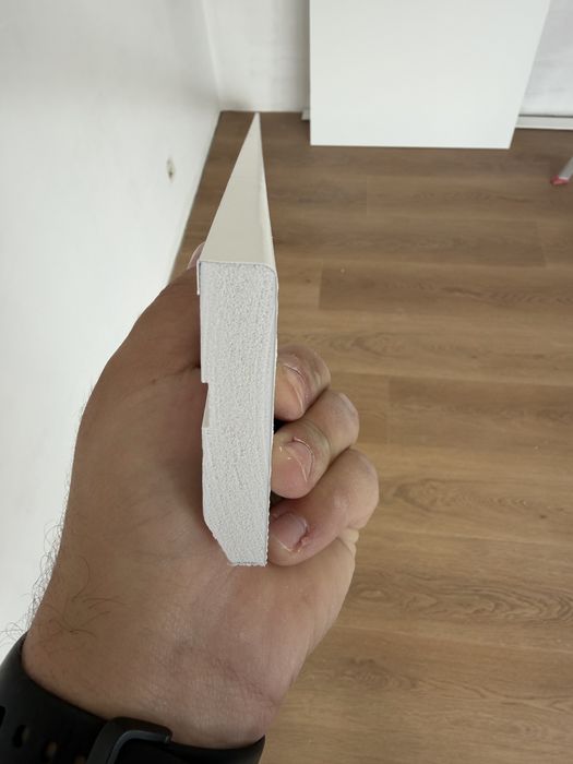 Rodapé em PVC Branco  - 2,20m x 7cm x 1,4cm