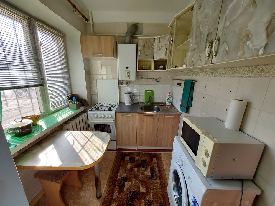 Продаж 2 кімнатної Центр