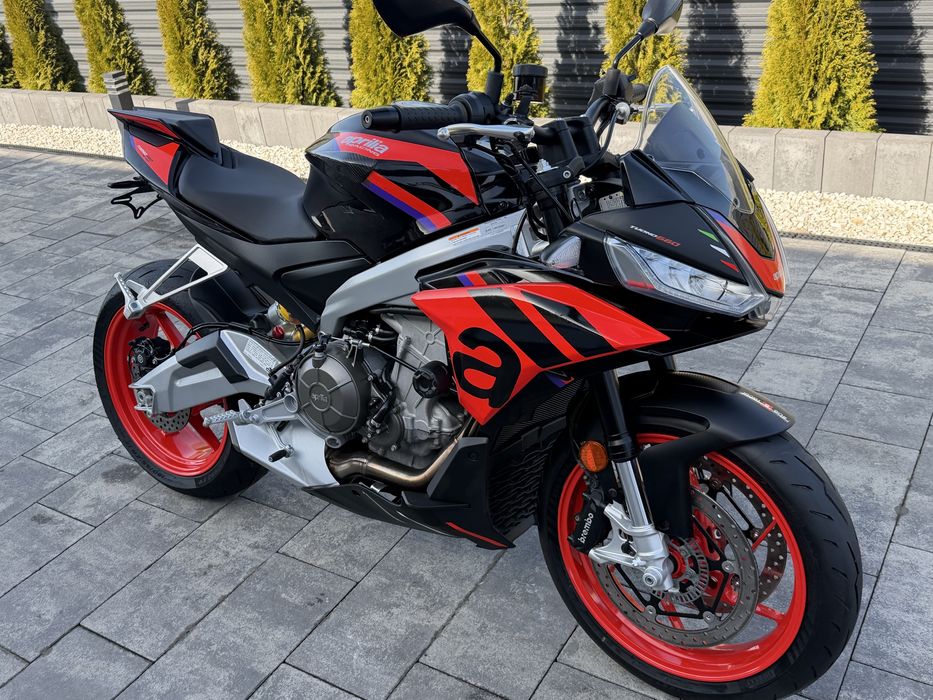 Aprilia tuono 660 2024