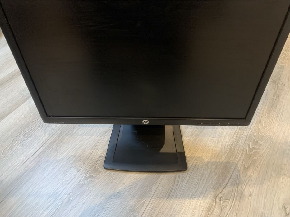 Monitor Hp LA2306x