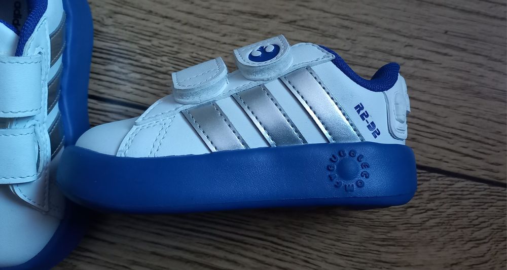 Buty Adidas rozm.22
