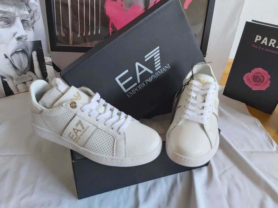 Sapatilha Armani EA7 Classic Minime Tamanho 37