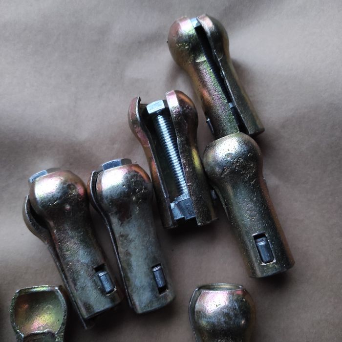 Rozpierak regulator szczęk Dniepr Ural M72 K750