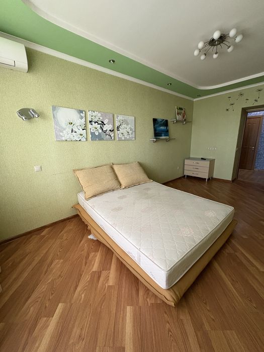 Оренда 2 кім квартира вул Автозаводська 16/16