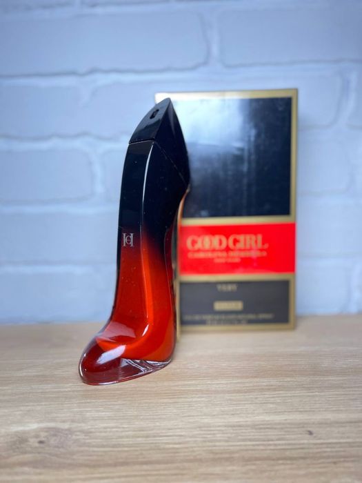 carolina herrera very good girl - купити товари моди та стилю