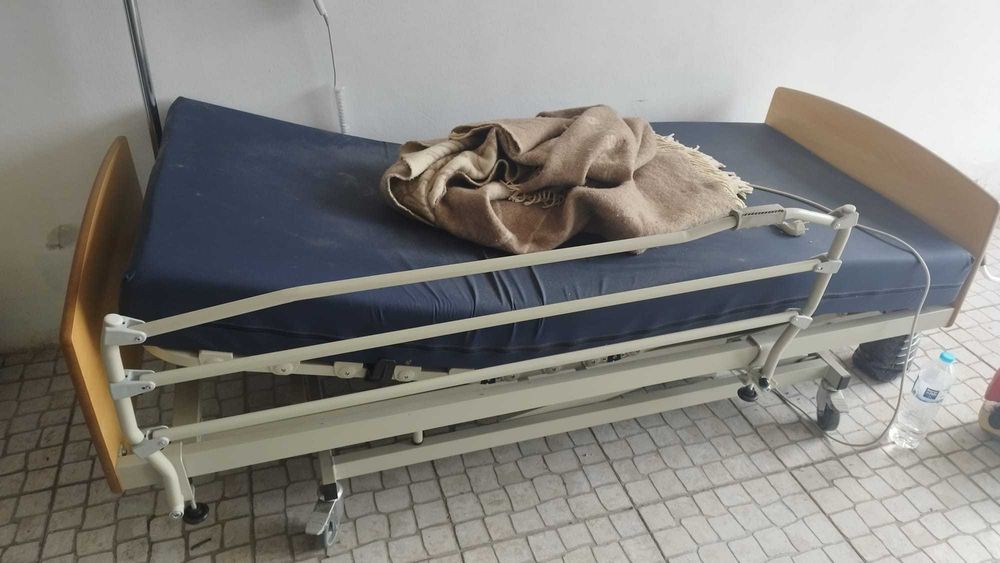 Cama Hospitalar Eléctrica