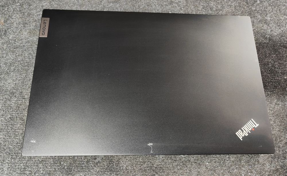 Portátil Lenovo E15 15.6" i5 11Th 16GB RAM 512GB NVME