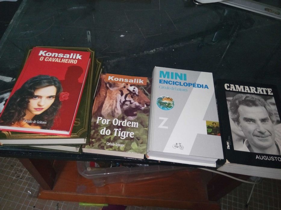 lote de livros todos como novos