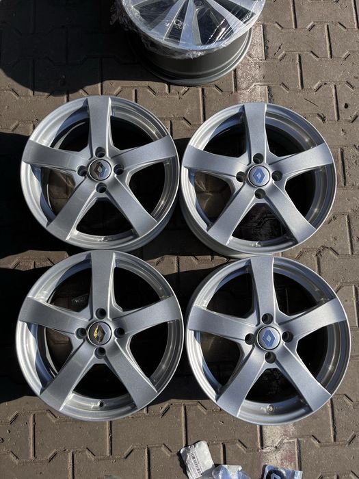 R16 4/100 et45 j6 dia60.1 Dezent made in Germany Renault Dacia Рено Да