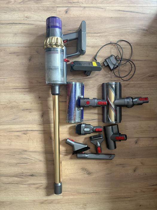 Dyson V11 Absolute Pro