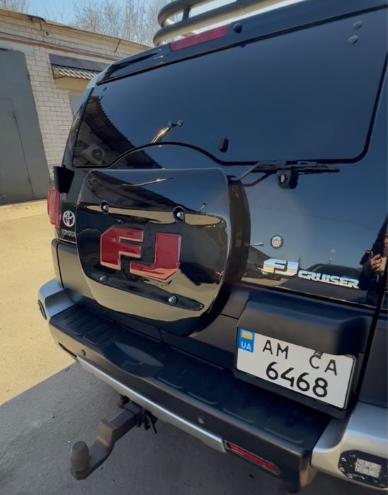 Fj cruiser кришка запаски