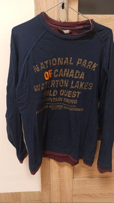 Granatowa męska bluzka z napisem rozmiar S