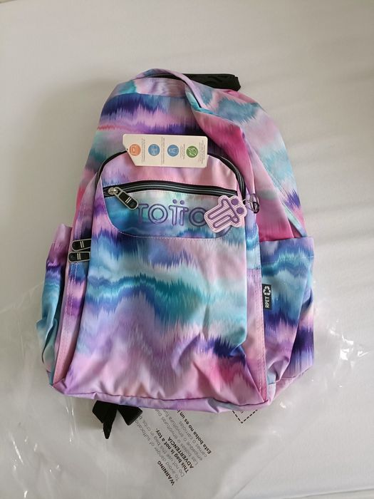 Mochila totto nova