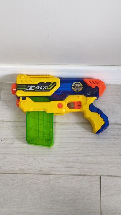 Дитячий бластер X-Shot з магазином (іграшкова зброя)