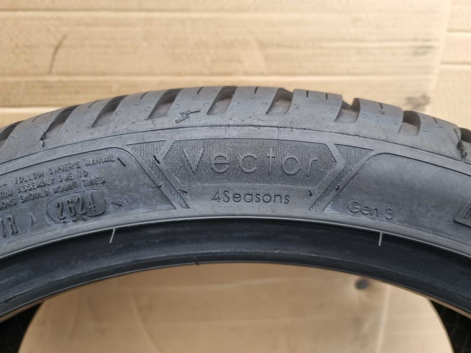 Opony Całoroczne 225/40/18 92Y GoodYear Vector 4Seasons Gen-3 Rok2024