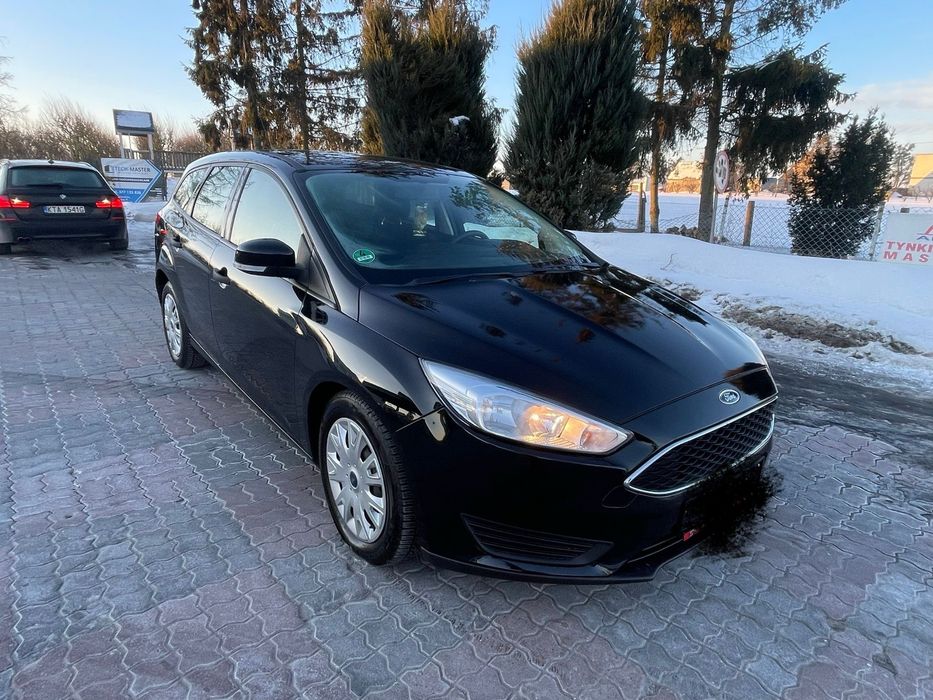 Ford Focus MK3 Lift, benzyna, kombi, niski przebieg, czarny, zamiana