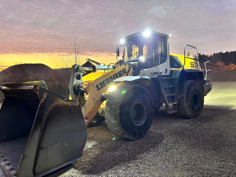 Liebherr 576 xpower  Ładowarka xPower 576 bardzo zadbana godna polecenia