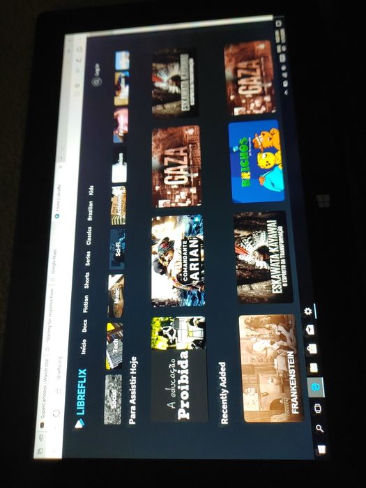 Surface RT com Windows 10 mobile.