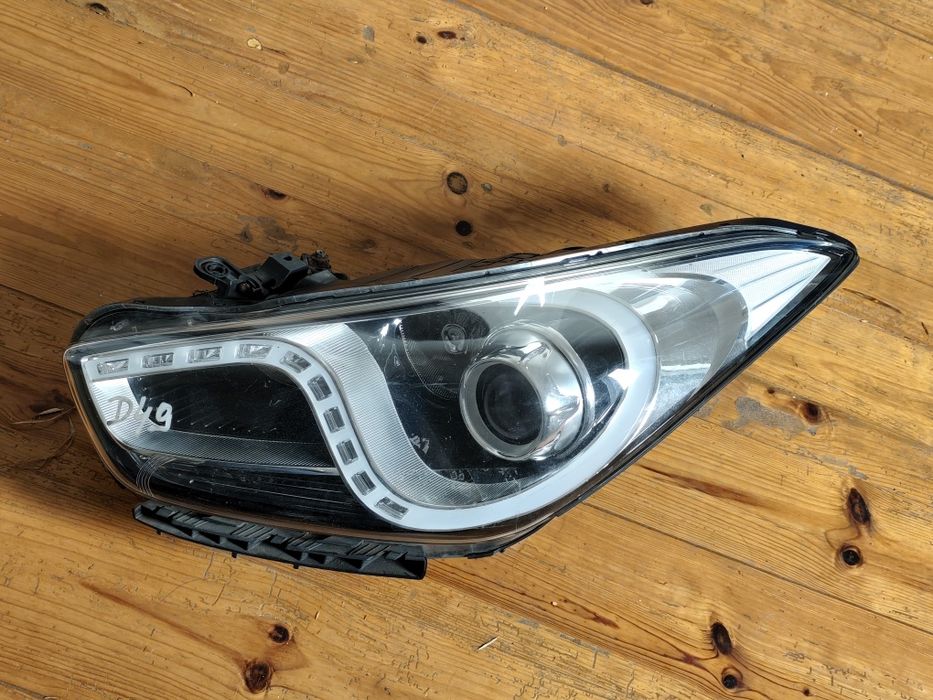 Farol Hyundai i40 ótica xénon led original