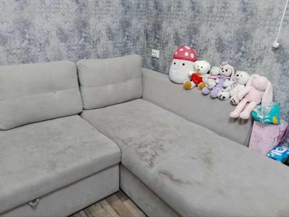 Прибирання, хімчистка меблів. Якісно під час відключень.