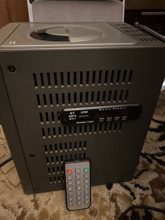 Музыкальный центр