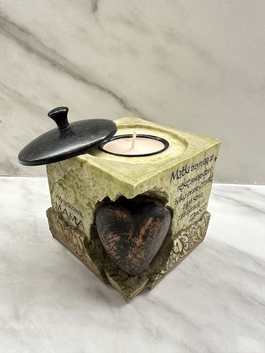 Wyjątkowy świecznik z dedykacją – idealny prezent na Dzień Matki