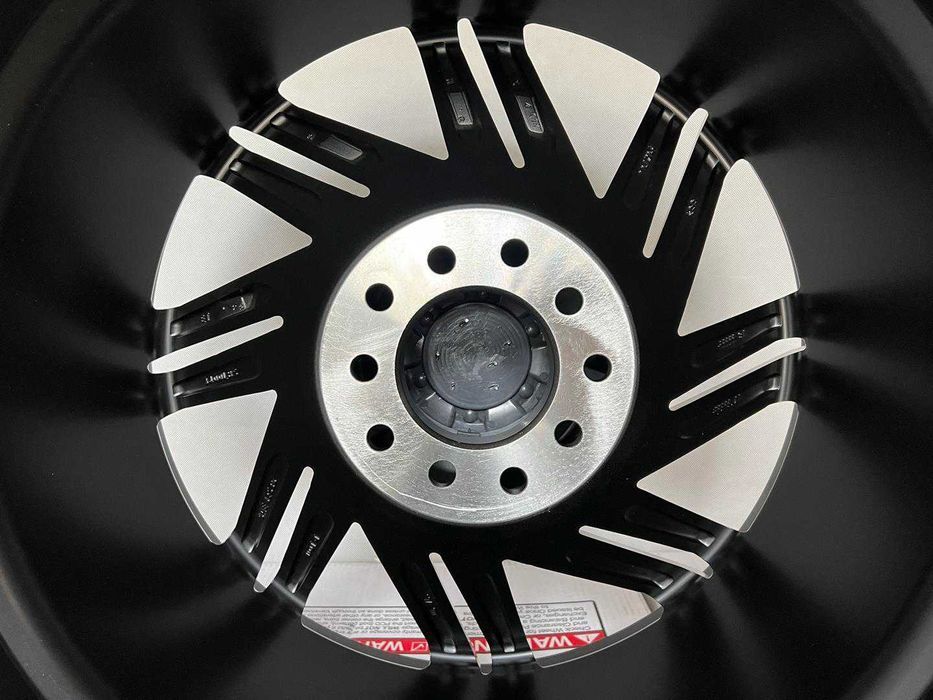 Felgi 20cali Jeep Wrangler Grand Cherokee 5x127 et-24 nrF200H