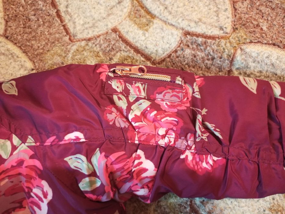 Курточка дівчача