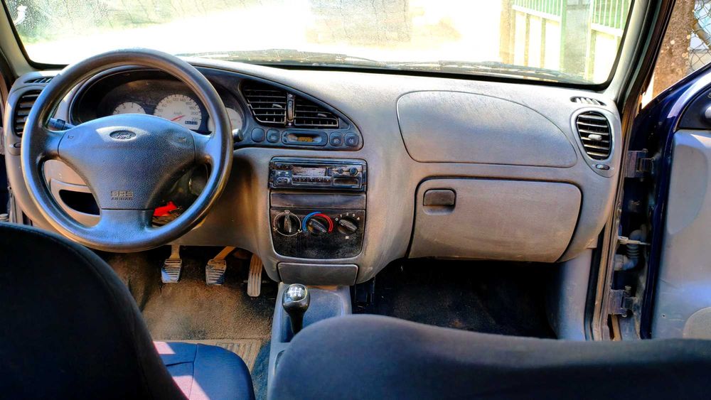 Ford Fiesta — fotografia 5