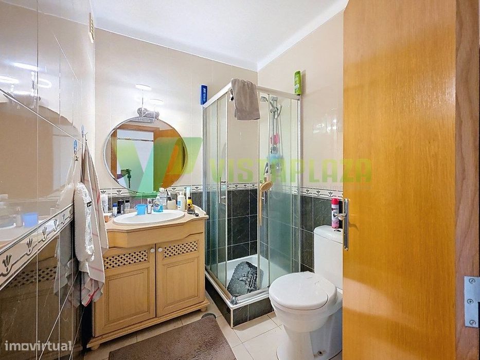 Apartamento T2 na Zona do Chinicato em Lagos, com Lugar de Garagem ...