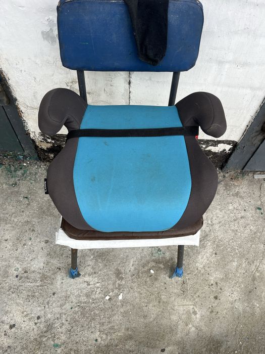 Детское автокресло-бустер Lionelo Luuk MXZ-EC