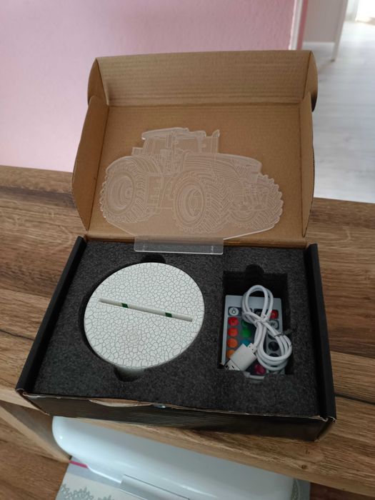Lampka dla chłopca nocna 3D LED TRAKTOR CIĄGNIK kabel USB + PILOT nowa