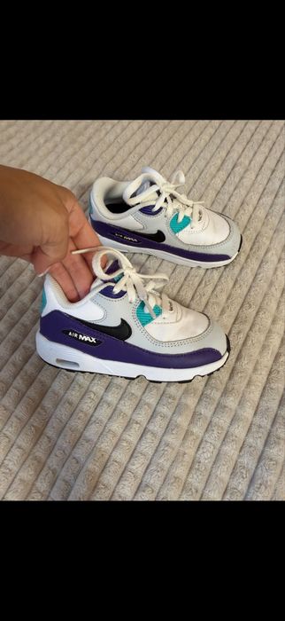 Кросвки Nike air max ,Zara в розмірі 24.25