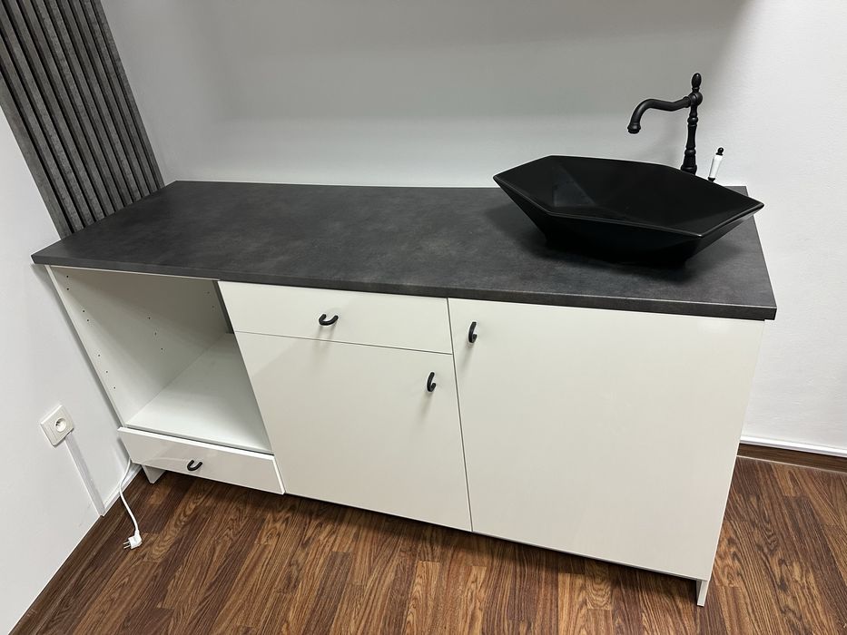 Sprzedam meble kuchenne IKE A180