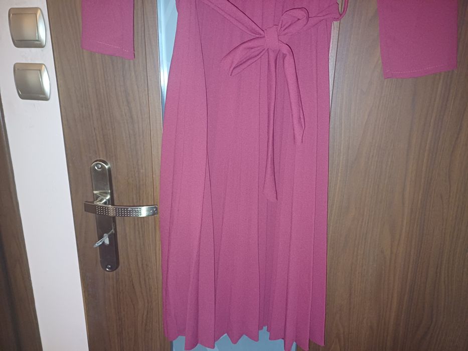 Sukienka solejka bordowa midi 38/40 (M/L) - Moda Włoska