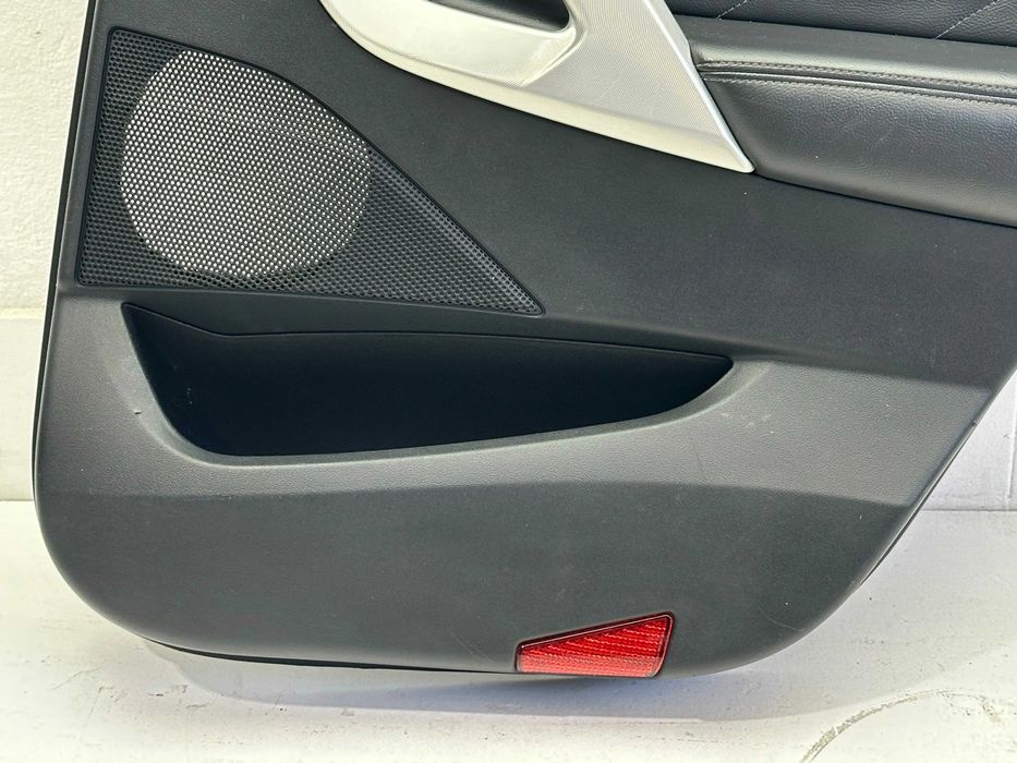 Farda / Quartela Trás Direita - Citroen DS5 (2013)