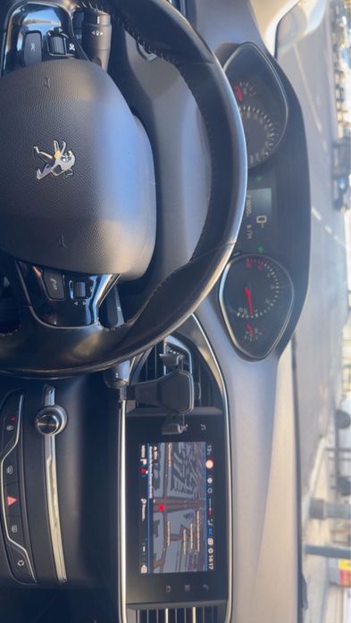 Peugeot 308 SW 131 cavalos e 1,5 diesel - não foi uber