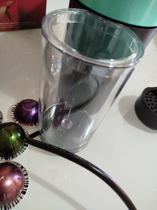 Máquina de Café Nespresso Vertuo Pop