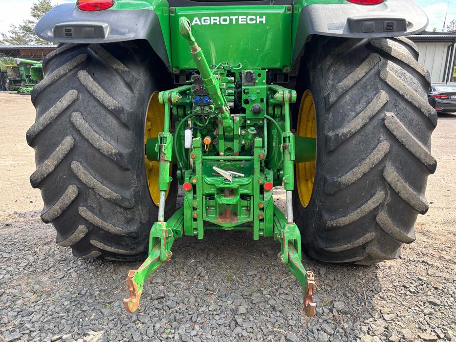 John Deere 7200R