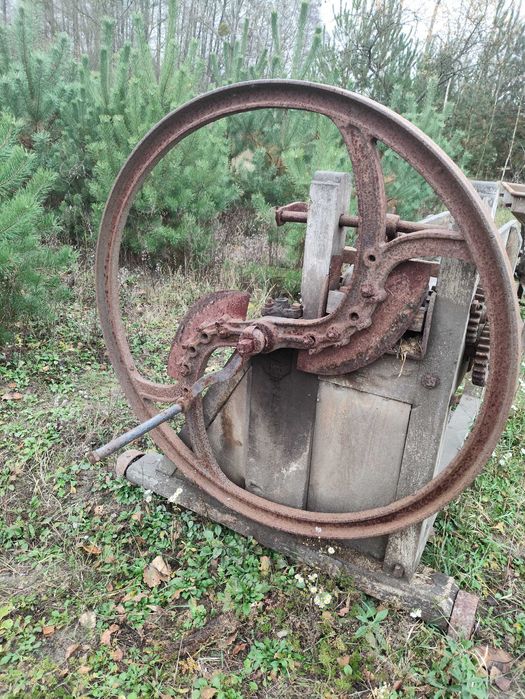 Sieczkarnia ręczna zabytek