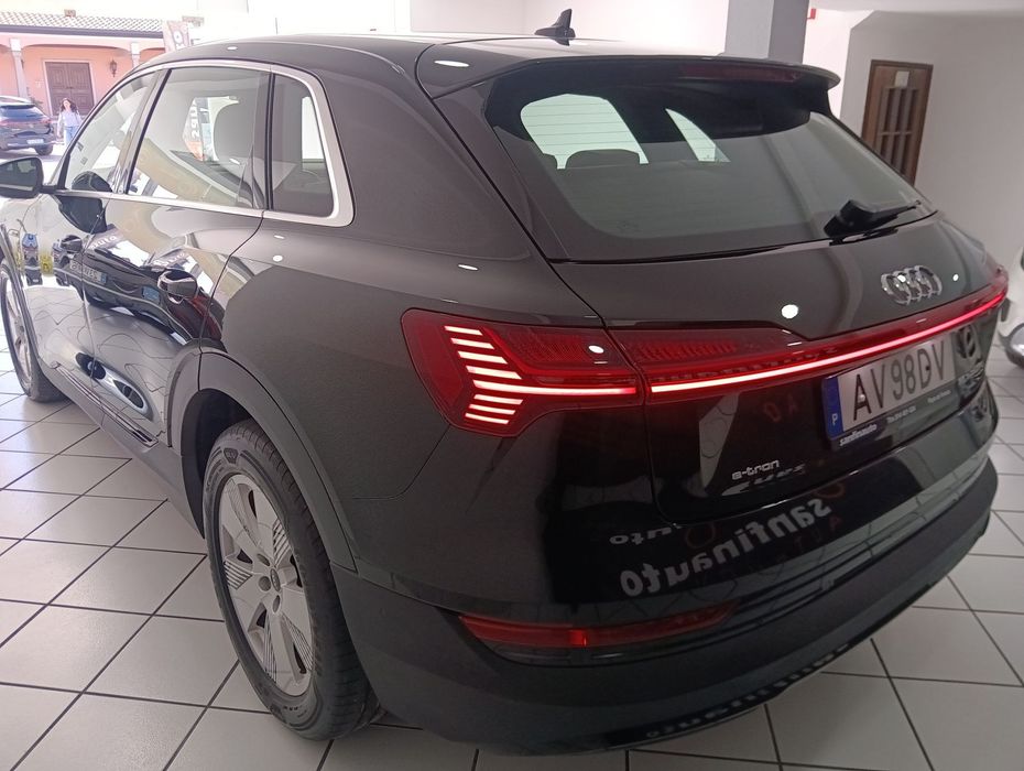 Audi e-tron 55 quattro S line