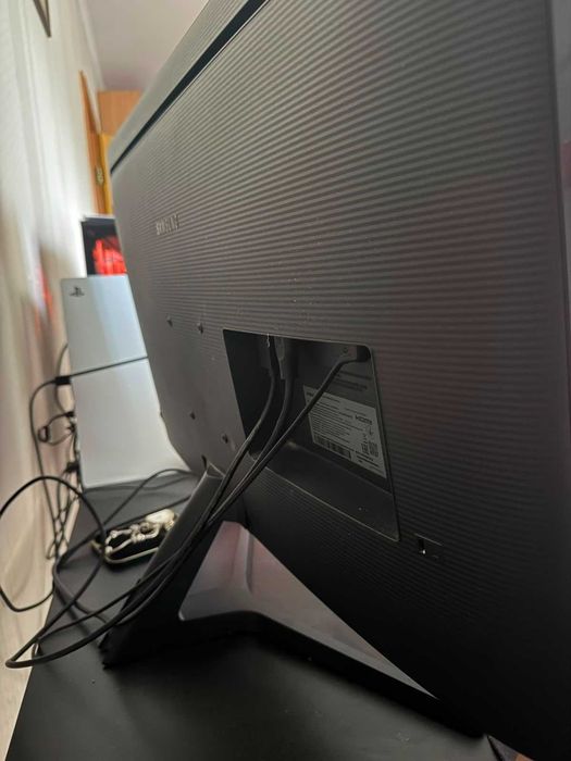 Монітор Samsung 32 inch 4K (lu32j590uqixci)