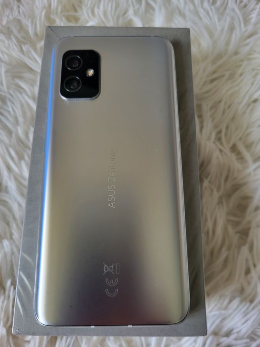Asus Zenfone 8 Silver