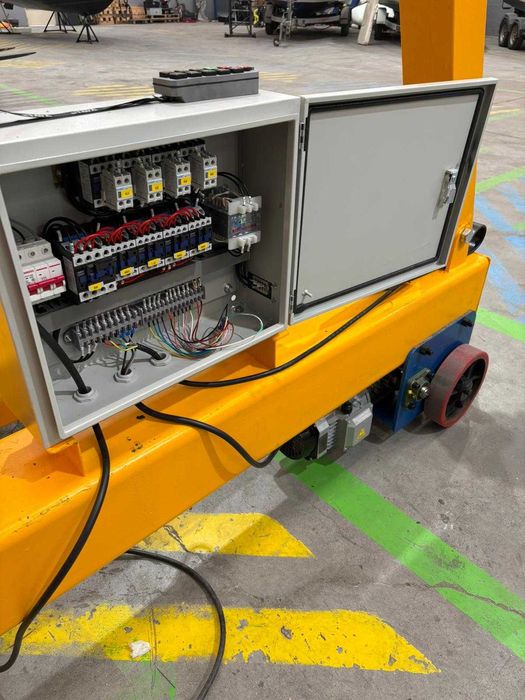 Guindaste de Pórtico de Rodas Elétrico 5T - Entrega Imediata (NOVO)