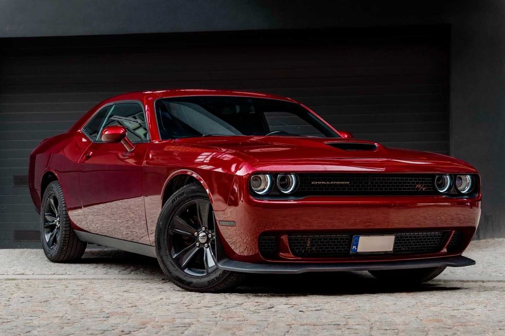 Wynajem Dodge CHALLENGER V6 V8 Wypożczlnia aut sportowych Mustang