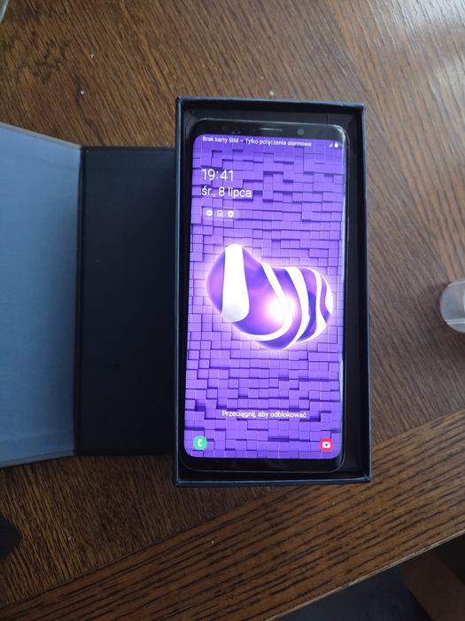 Telefon Galaxy s9+ stan bardzo dobry
