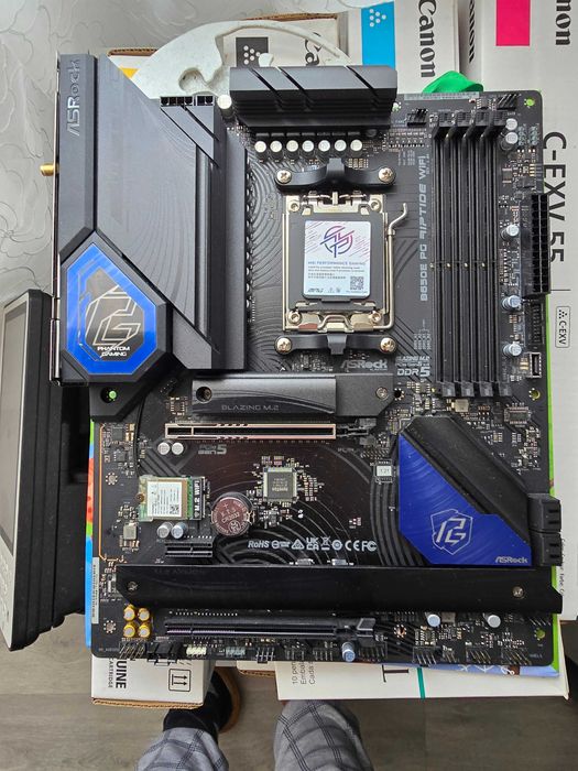 Motherboard ASROCK B650E PG Riptide Wifi